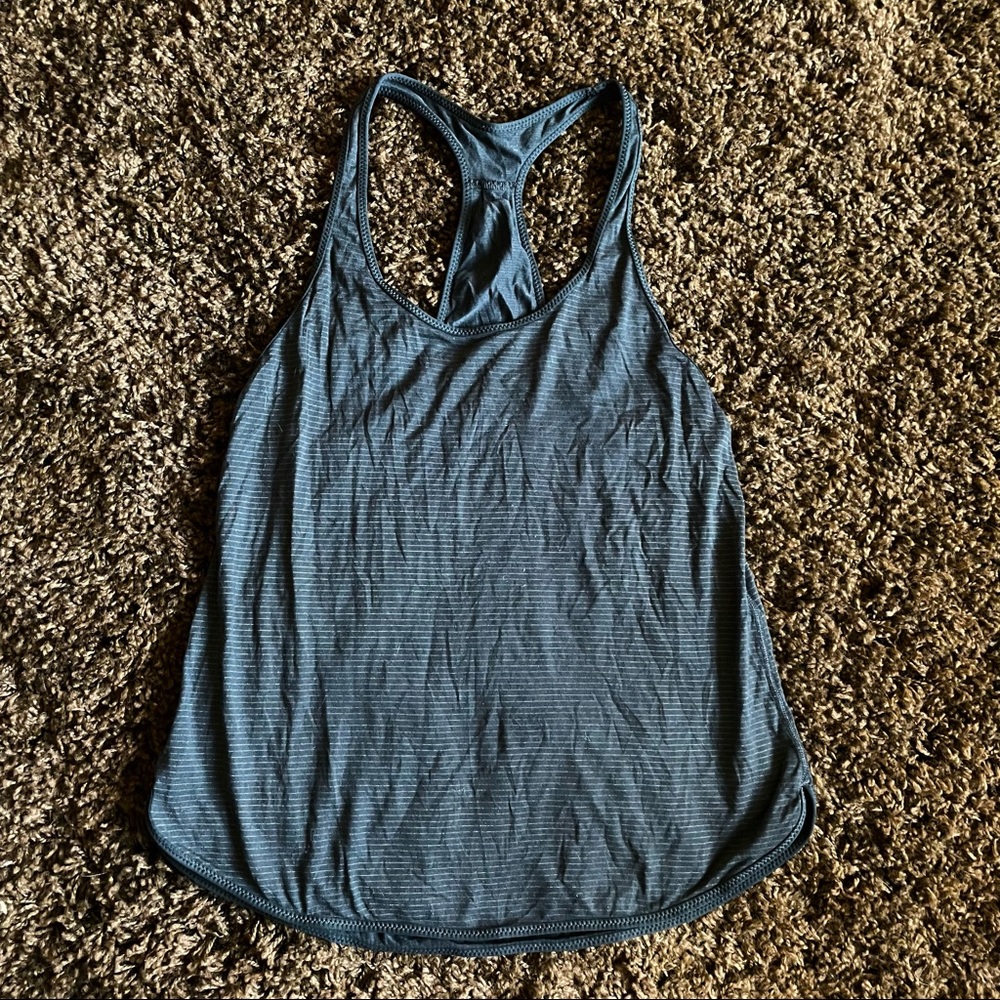 Lululemon Athletica razorback tank top in size 6